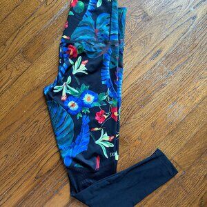 Nike Tropical Print Mesh High Rise Dri Fit Legging sz Medium